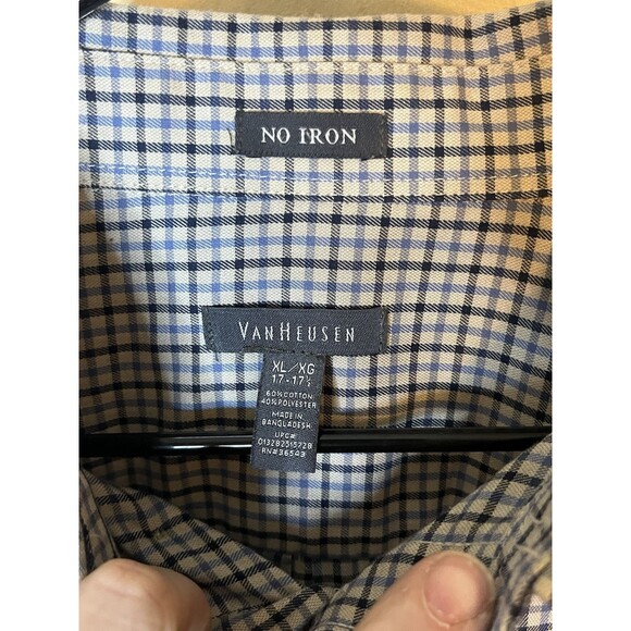 Van Heusen Men’s XL Blue Gray Plaid Button-Down Long Sleeve Shirt 17-17.5 Used - Picture 2 of 6